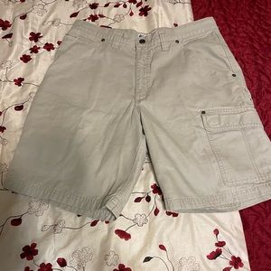 Columbia cargo shorts men’s size 34